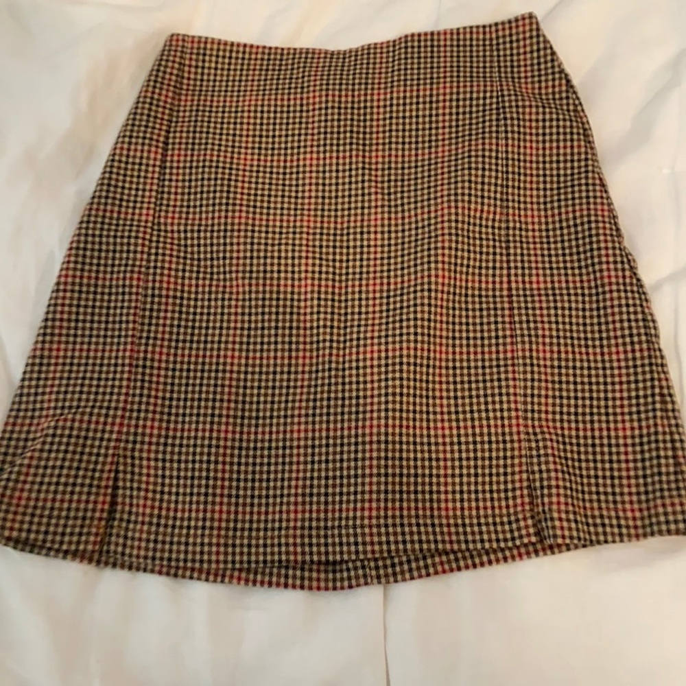 Brandy Melville mini skirt